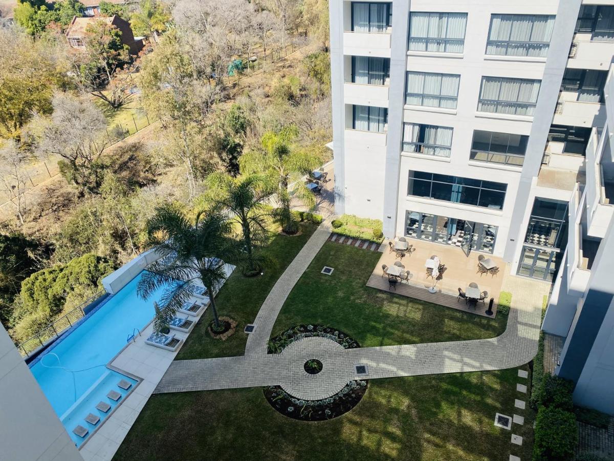 Stay Menlyn Pretoria Luaran gambar